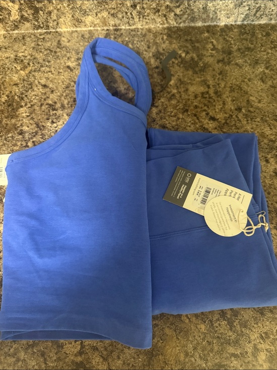 Vuori Other - Vuori Royal Blue Racerback Sports Bra Crop Top and Full Length Leggings NWT